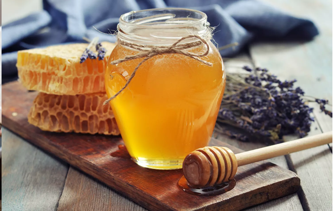 Honey has antibacterial properties and can help soothe the stomach lining