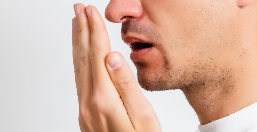 How can you tell if you have bad breath?